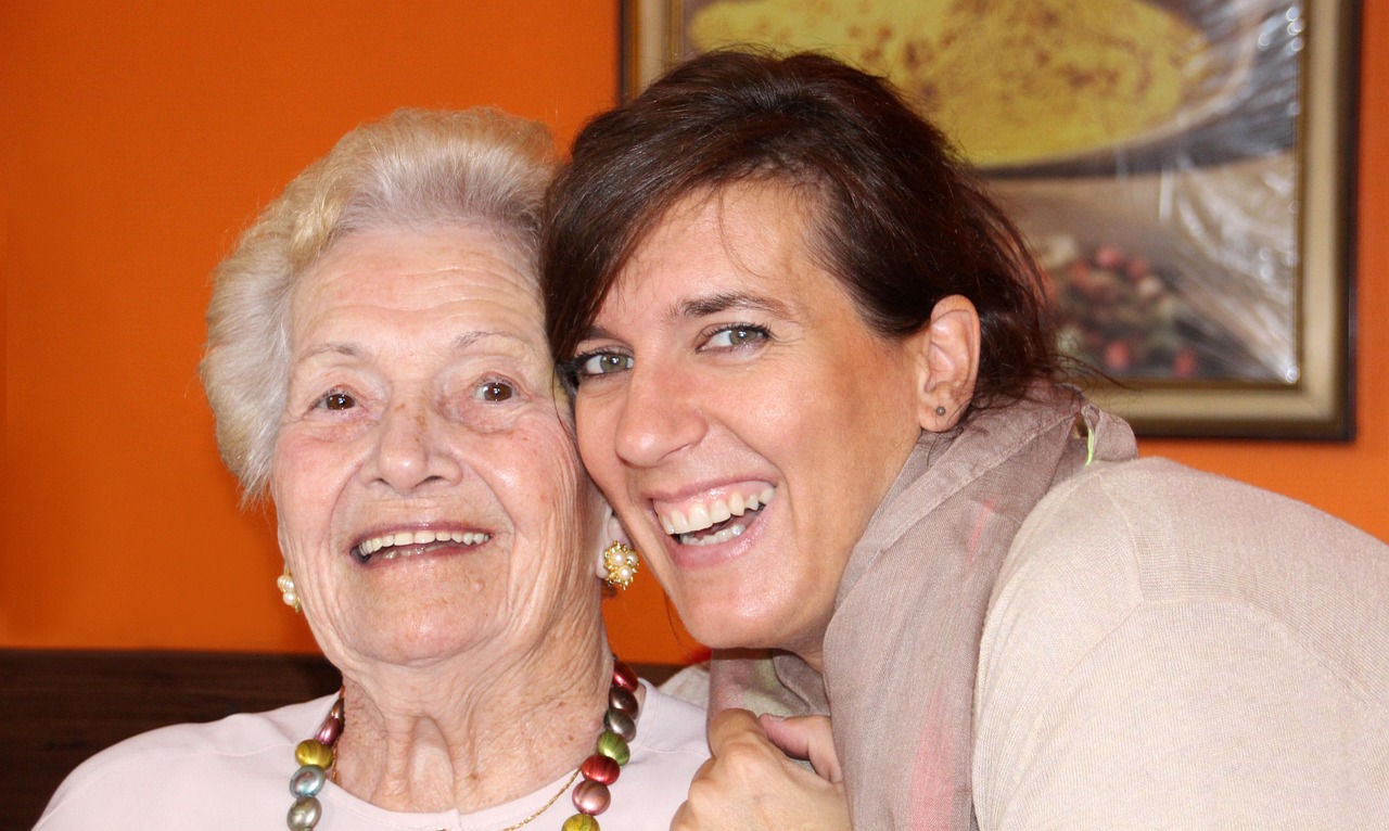 Aide et accompagnement à domicile pour seniors : les meilleures solutions pour vivre chez soi en toute sérénité
